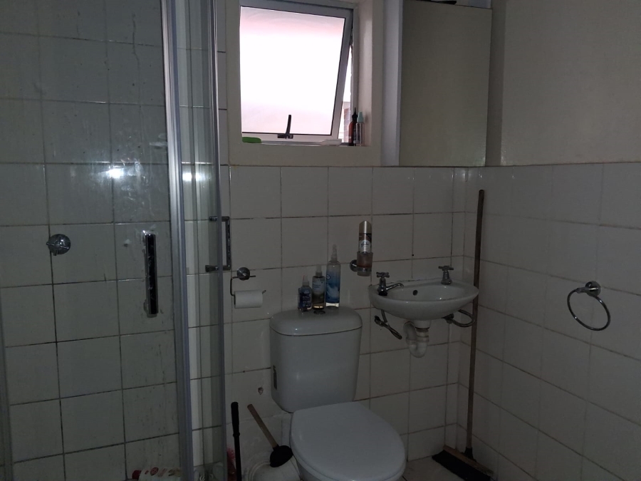 1 Bedroom Property for Sale in Quigney Eastern Cape